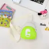 Bolso infantil moderno y elegante con letras, bolso cruzado para niños, bolso de pecho para niñas, bolso versátil para exteriores, monedero para niños