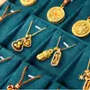 Collar brújula de mortero valiente en oro antiguo y oro del mismo estilo de Wei Xue, cadena de clavícula simple de alta gama, moda exquisita, para mujer