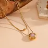 Collar Cruzado Nuevo Versátil de Acero de Titanio Elegante Versátil con Colgante Redondo de Piedra de Color para Mujer Collar de Acero Inoxidable de Doble Capa Tachonado de Perlas