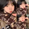 Bufanda Cuadros Linda 2025, Engrosada para Otoño e Invierno, Chal Dulce de Estudiante, Cálida y Versátil, Nuevo Calentador de Cuello Estilo Coreano