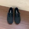 Zapatos Planos Retro Tejidos Huecos Zapatos Mary Jane Zapatos de Mujer 2026 Principios de Primavera Nuevos Zapatos Individuales Versátiles Zapatos de Noche
