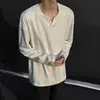 Camiseta de terciopelo alemán de alta resistencia con cuello en V y manga larga para hombre, 300g, para otoño e invierno, corte limpio, estilo americano, marca de moda, sudadera capa base