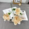 Novo lírio de 3 cabeças 3 cabeças lírio Hemerocallis decoração de salão de casamento arranjo de flores decoração de hotel mesa de casa flor