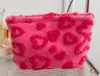 Bolsa de Cosméticos de Felpa de Invierno Personalizada de Fábrica para Mujeres, Bolsa de Almacenamiento para Cuidado de la Piel con Temática de Amor, Bolso de Mano Lindo Portátil, Transfronterizo
