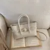 Bolso Elegante Transfronterizo 2026 Nueva Moda Versátil para Viajes Cotidianos Casual Bolso de Hombro Cruzado con un Toque de Alta Gama Venta al por Mayor