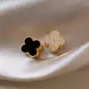 Brincos Pretos Micro-Incustados de Alta Qualidade Agulha de Prata, Design de Nicho, Tarraxas Stud de Diamante de Luxo Leve, Brincos Elegantes e Sofisticados