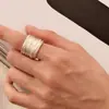 Anillo Abierto Distintivo de Plata de Cara Ancha, Envolvente, Lujo Ligero, Simple, Alta Belleza, Moderno, Unisex para Hombres y Mujeres