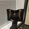 Bolso de Hombro Texturizado con Cadena Retro Nuevo de Invierno 2024 para Mujer Estilista Ins Bolso de Axila Bolso Tote para Mujer