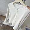 Cárdigan de punto con hebilla de concha y copo de nieve para mujer, ropa de protección solar, versión coreana 2024, top corto holgado con cuello redondo