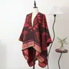 Bufanda de Lujo Ligero Moda Versátil Estilo Europeo y Americano Otoño e Invierno Chal de Patrón Geométrico Retro Moderno Chal Cálido con Ranuras
