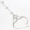 Pulsera Clásica y Moderna Estilo Coreano para Mujer de Estilo Mixto, Cadena para el Dorso de la Mano Completamente de Diamante, Combinación de Pulsera y Anillo B111