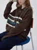 Blusa de Tricô Fino com Listras Coloridas e Gola Polo Loose Knit Shengqiao Cafe
