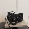 2026 Verão Novo Estilo Bolsa Transversal Pequena Versátil Bolinhas Moda Bolsa de Ombro Transversal Atacado Bolsas Femininas Bolsa Transversal de Bolinhas