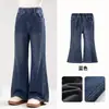 Jeans con Forro de Felpa para Niña Invierno 2026 Nuevo Estilo Pantalones Gruesos de Microcampana para Niños Ropa de Invierno Pantalones de Campana Cálidos para Niña