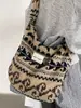 Moda de Invierno 2025 Bolso de Hombro Estilo Coreano Bolso Tote de Gran Capacidad de Alto Valor Bolso de Hombro Simple para el Trabajo