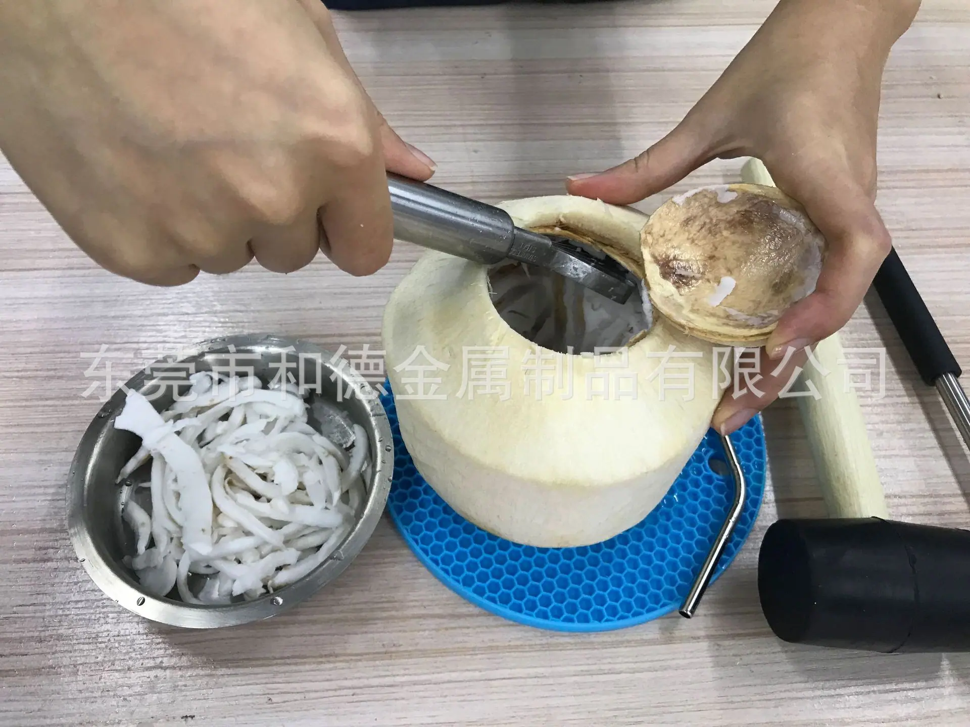 开椰器-3.jpg