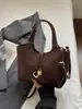 2026 Nuevo Bolso Cubo Simple para Mujer Bolso Cruzado de Hombro Único de Cuero PU Versátil para Viajes Diarios Nicho Bolso de Mano de Alta Gama