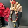 Novo Pingente de Dança do Leão de Liga Estilo Chinês para Boa Sorte e Prosperidade, Corrente de Celular Festiva de Ano Novo com Pingentes de Cristal, Pérola e Cuia
