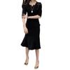 88013 Da Ai Mei Yi Yuan Otoño/Invierno 2026 Nueva Moda Vestido Negro de Sirena de Ajuste Delgado de Longitud Media
