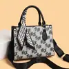 Bolso Nuevo, Elegante y de Moda 2026 con Alto Valor Estético, Bolso Versátil de Hombro y Cruzado, Bolso Grande Duradero para el Viaje Diario, Modelo Más Vendido