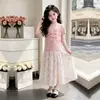 Conjunto de Dos Piezas para Niñas Grandes Estilo Coreano Camiseta de Manga Corta con Letras Pantalones Falda Florales Dulces para Niñas Lindo Femenino Suave