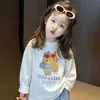 Conjunto de Roupas com Proteção Solar Infantil Outono Novo Estilo Versátil para Meninas Camisa Estampada de Gola Redonda Solta Cardigã Casual Calça Xadrez Tendência