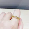 Moda coreana pequeño fresco geométrico micro incrustación anillo de mujer japonés y coreano simple temperamento anillo abierto fabricantes al por mayor