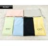 Bolsa para Gafas de Sol Paño de Fibra para Gafas Bolsa Portátil para Gafas Venta al por Mayor Bolsa de Tela Negra con Espejo