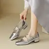 Populares zapatos Mary Jane franceses para mujer de tacón bajo 2026, elegantes zapatos de cuero con tacón grueso, nuevos zapatos de otoño poco profundos de punta cuadrada