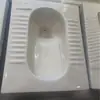 Inodoro de Sentadillas Personalizado Inodoro de Sentadillas Curvado en S Ingeniería de Renovación de Baños Inodoro Agrícola Inodoro de Sentadillas Fabricante de Cerámica para Inodoros de Sentadillas Fila Recta