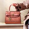 Bolsa de Mano de Lujo de Nicho Nueva Primavera 2025 Nueva Guofeng Madre Boda Suegra Hombro Cruzado Bolso Tote