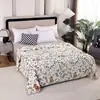 Actividades de apertura manta de regalo caja de regalo manta de terciopelo Falai engrosada manta para cubrir la siesta práctica se venderá regalo gratis al por mayor