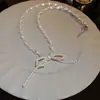 Colar de Pérolas com Borla de Flor Doce e Requintado Corrente para Clavícula de Luxo Leve Nicho Versátil Colar de Prata Fragmentada Joias para Mulheres Sensação de Alto Padrão