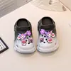 Pantuflas de Exterior para Niñas 2025 Verano Nuevas Sandalias Kuromi Dos Usos para Niños Zuecos de Playa de Exterior con Punta Cerrada