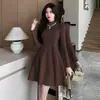 Otoño/Invierno Nuevo Vestido de Punto de Cuello Alto con Mangas Abullonadas, Temperamento Suave, Capa Base, Vestido de Lana para Mujeres Pequeñas