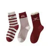 Calcetines Rojos de Buena Suerte Calcetines del Año Zodiacal para Mujer Calcetines de Media Caña Rayados con Lazo Calcetines Rojos Grandes Calcetines de Año Nuevo Calcetines de Algodón Peinado Sin Costuras