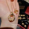Collar de Piedra de la Fortuna Cepillada con Diseño de Vid y Pétalos, Set de Anillos de Zirconia - Lujo Ligero, Único, Que No Se Desvanece