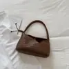Bolso tejido de textura relajada para debajo del brazo, nuevo bolso cuadrado pequeño de verano 2026, bolso de hombro de alta calidad estilo coreano de nicho