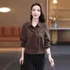 Elegante camisa de rayas para mujer, nuevo modelo otoño 2026, manga larga, con cuello, estilo chal, adelgazante, versátil, a la moda, top de corte holgado