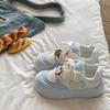 Zapatos Deportivos Coreanos de Suela Gruesa Estilo Chic Zapatos Blancos 2025 Primavera y Verano Nuevos Zapatos de Mujer Estudiantes Versátiles Zapatos Casuales Tenis