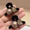 Nuevo Clip de Terciopelo de Gama Alta para Frente Negro Estilo Coreano Cuadrado de Ladrillo con Perlas Pinza Pequeña Giratoria para Flequillo Pasador de Moda