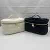 Sedex 4P Fabricante Personalização em Massa de Bolsa de Maquiagem de Alta Qualidade de Pelúcia Embossada de Grande Capacidade