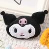 Broche de felpa de dibujos animados lindo muñeco caniche de jade pequeño colgante bolsa joyería diy accesorios para ropa al por mayor
