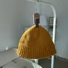 Chapéu de Lã Inverno Feminino Primavera e Outono ins Estilo Coreano Tendência Versátil Novo 2022 Influenciador Red White Chapéu de Pescador de Tricô Inverno