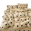 Juego de ropa de cama vintage de cuatro piezas estilo francés de terciopelo de leche con colcha, sábana acolchada de franela de doble cara engrosada para invierno y funda de edredón