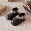 Botas de couro estilo coreano para meninas, botins Chelsea infantis de outono, botins de cadarço estilo princesa com detalhes em renda, sapatos de bebê, botins curtos