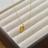 Colar de Clavícula Versátil de Luxo Leve da Moda Design Francês de Nicho Minimalista Irregular Grão de Café Colar de Aço Titânio para Mulheres