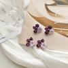 Pendientes Retro de Taro Fragante Suave y Flores Tridimensionales de Empalme Morado Sin Agujeros en las Orejas