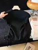 Colete de tricô estilo francês com gola alta suave e pequenas mangas bufantes para mulheres, novo top macio canelado slim fit 2026