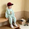 Conjunto de Moletom Versátil com Desenhos Animados para Meninos 2026, Iluminador e Fácil de Combinar, Roupa Confortável para Bebês e Crianças Pequenas